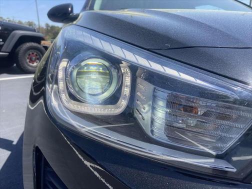 2022 Kia Rio S