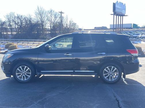 2015 Nissan Pathfinder SL