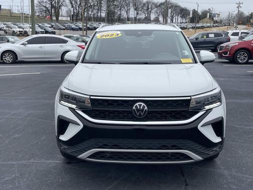 2023 Volkswagen Taos 1.5T SE