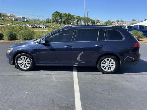 2015 Volkswagen Golf SportWagen TSI S 4-Door
