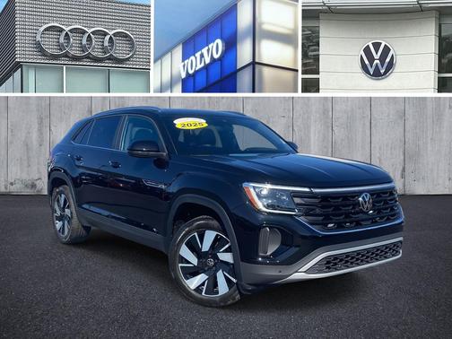 2025 Volkswagen Atlas Cross Sport 2.0T SE w/Technology