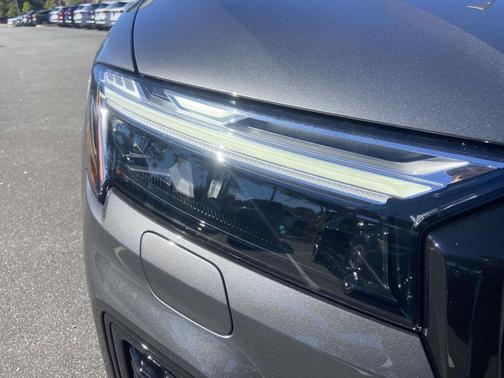 2026 Audi Q7 45 Premium Plus