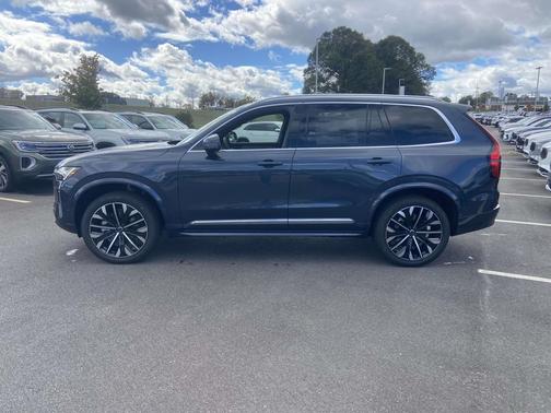 2026 Volvo XC90 B6 Plus 7-Seater