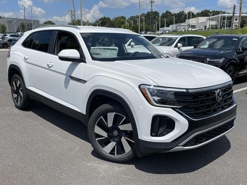 2025 Volkswagen Atlas Cross Sport 2.0T SE w/Technology 4MOTION