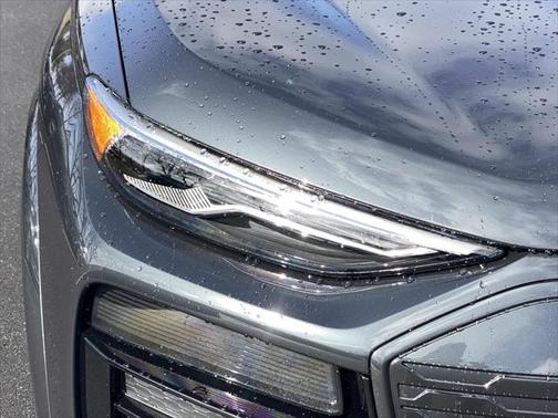 2025 Audi Q6 e-tron Premium