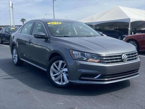 2018 Volkswagen Passat 2.0T SE