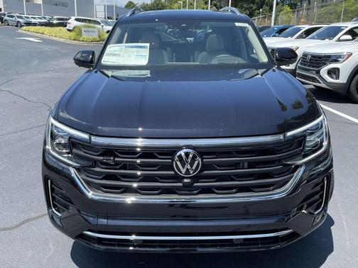 2025 Volkswagen Atlas 2.0T SEL Premium R-Line 4MOTION