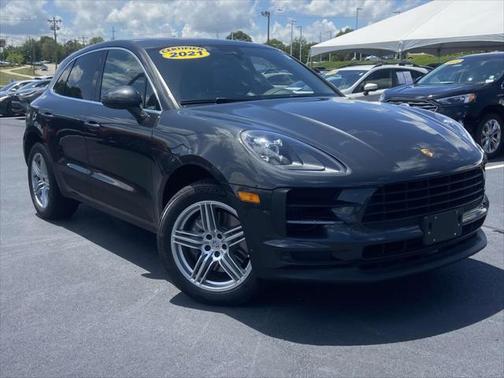2021 Porsche Macan Base