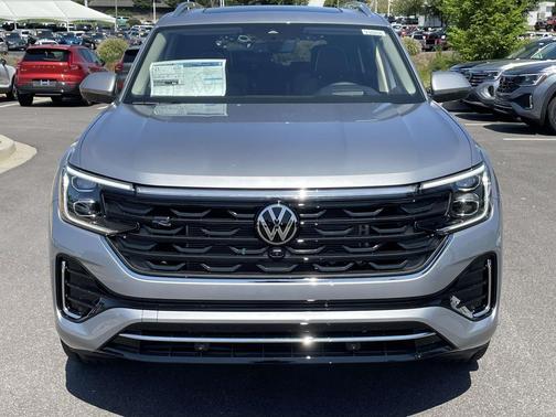 2026 Volkswagen Atlas 2.0T SEL Premium R-Line 4MOTION