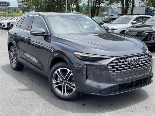 2025 Audi Q5 Premium Plus