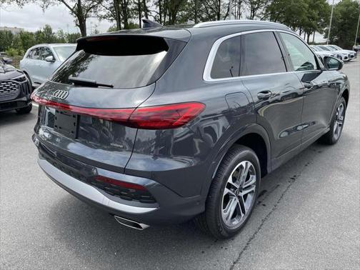 2025 Audi Q5 Premium Plus