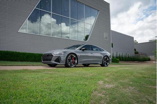 2025 Audi RS 7 4.0T Performance