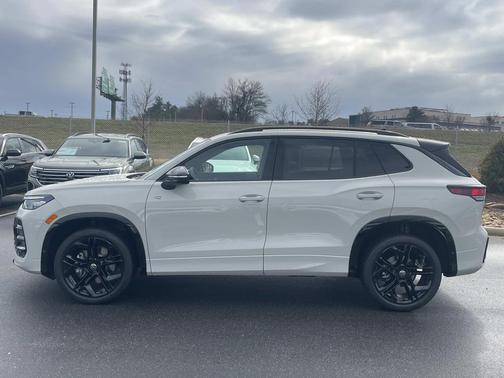 2026 Volkswagen Tiguan 2.0T SE R-Line Black 4MOTION