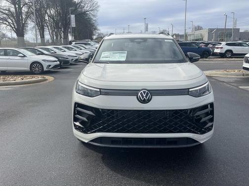 2026 Volkswagen Tiguan 2.0T SE R-Line Black 4MOTION