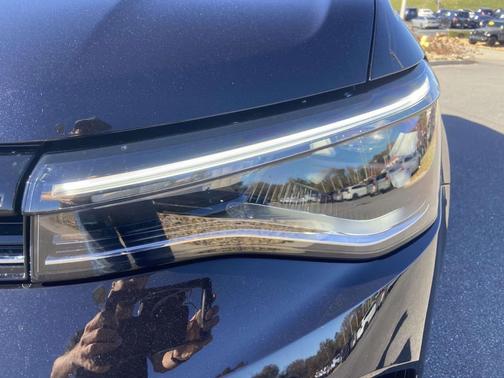 2026 Volkswagen Taos S