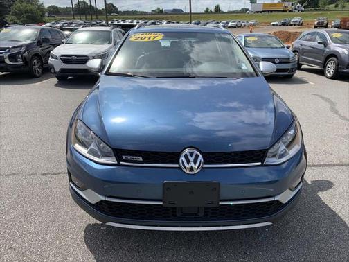 2017 Volkswagen Golf Alltrack TSI SE