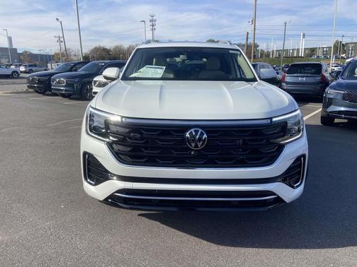 2026 Volkswagen Atlas 2.0T SEL Premium R-Line 4MOTION