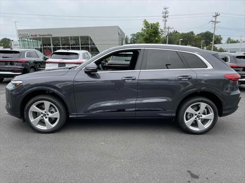 2025 Audi Q5 Premium Plus