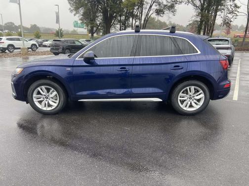 2022 Audi Q5 45 S line Premium