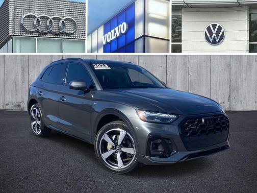 2023 Audi Q5 45 S line Prestige