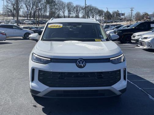 2025 Volkswagen Tiguan 2.0T S