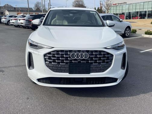 2025 Audi Q5 Premium Plus TFSI quattro S tronic