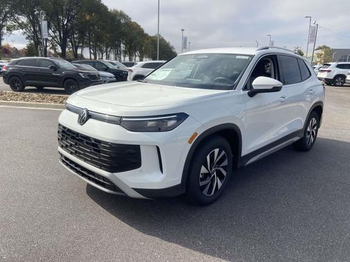 2026 Volkswagen Tiguan 2.0T S