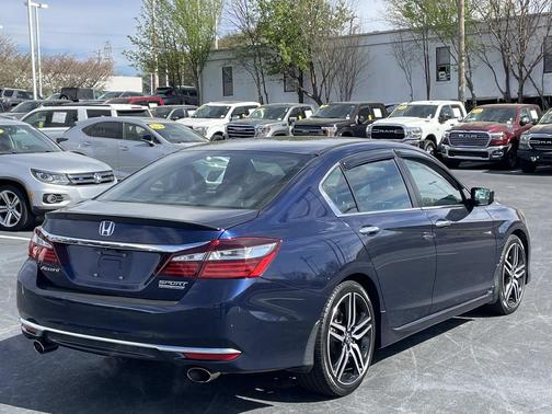 Crystal Black Pearl 2017 Honda Accord Sport SE