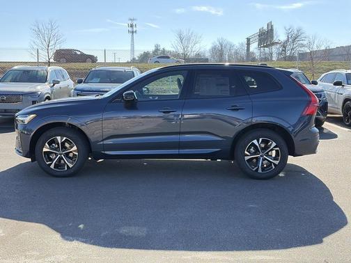 2026 Volvo XC60 B5 Core