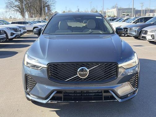 2026 Volvo XC60 B5 Core