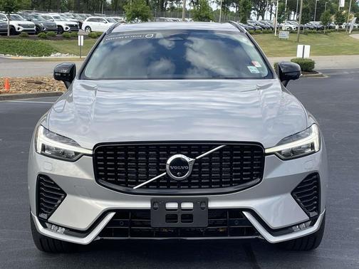 Silver Dawn Metallic 2023 Volvo XC60 B5 Ultimate Dark Theme