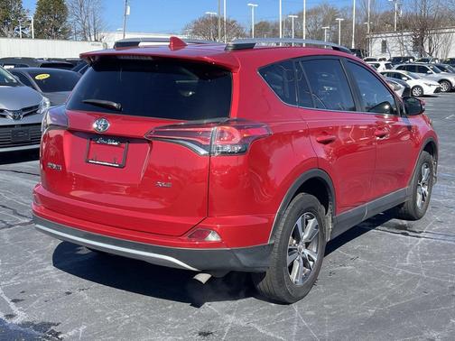 2016 Toyota RAV4 XLE