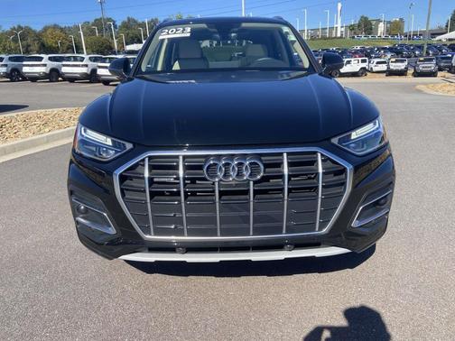 2023 Audi Q5 40 Premium Plus
