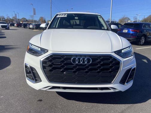 2022 Audi Q5 45 S line Premium