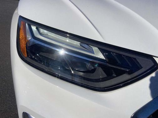 2022 Audi Q5 45 S line Premium