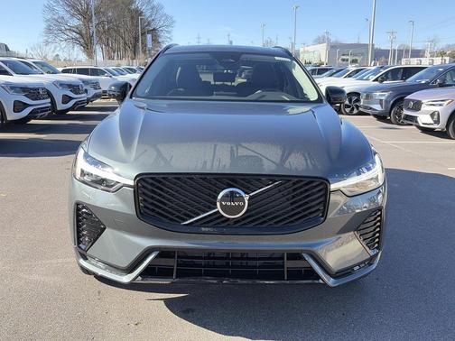 2026 Volvo XC60 B5 Core