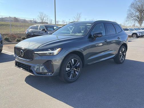 2026 Volvo XC60 B5 Core