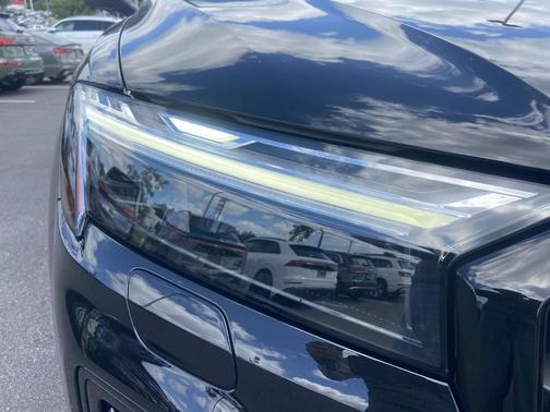 2025 Audi Q7 45 Premium Plus