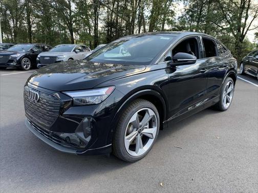 2024 Audi Q4 e-tron Sportback Premium Plus 55 quattro