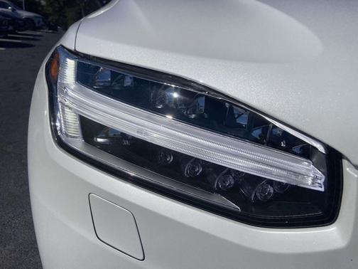 2023 Volvo XC90 Recharge Plug-In Hybrid T8 Ultimate Bright Theme 7-Seater