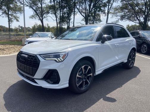 2025 Audi Q3 45 S line Premium Plus