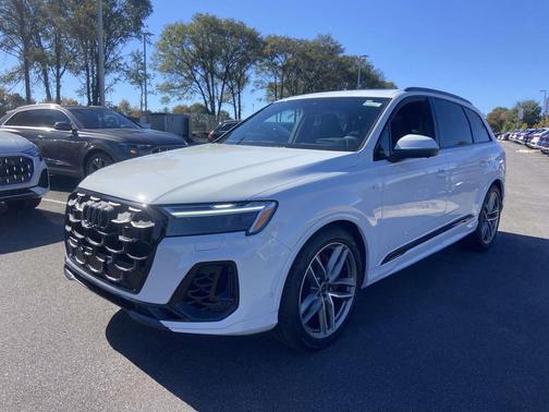 2026 Audi Q7 55 Prestige