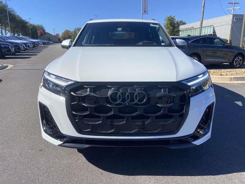 2026 Audi Q7 55 Prestige
