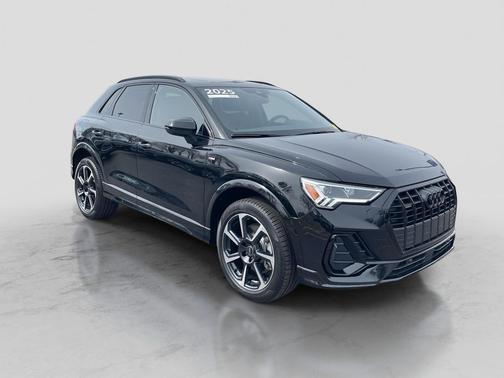 2025 Audi Q3 45 S line Premium Plus