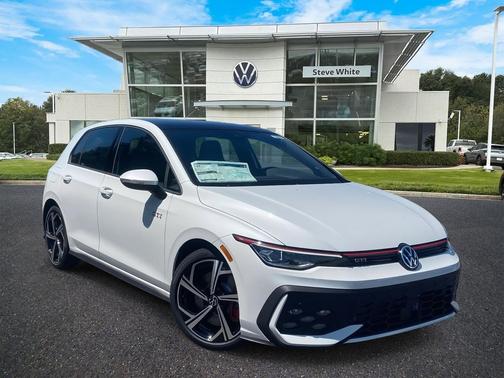 2025 Volkswagen Golf GTI 2.0T SE DSG