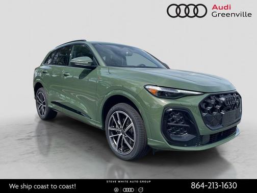 District Green Metallic 2026 Audi Q5 Premium Plus TFSI quattro S tronic