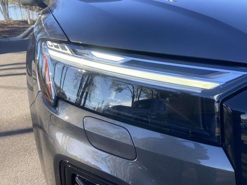 2026 Audi Q7 55 Premium Plus