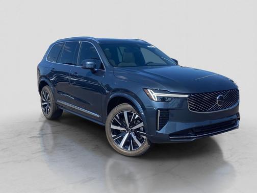 2026 Volvo XC90 B5 Core