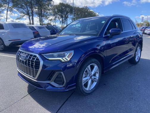 2023 Audi Q3 Premium 45 TFSI S line quattro Tiptronic
