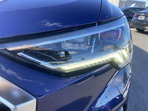 2023 Audi Q3 Premium 45 TFSI S line quattro Tiptronic